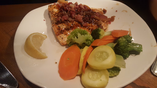 Restaurant «Outback Steakhouse», reviews and photos, 15100 SE 38th St, Bellevue, WA 98006, USA