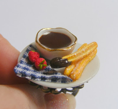 Churros and Chocolate Ring by Neat Eats