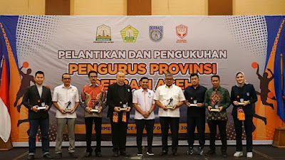 Ketua Umum PP PERBASI Lantik Pengurus Perbasi Aceh Periode 2022-2026