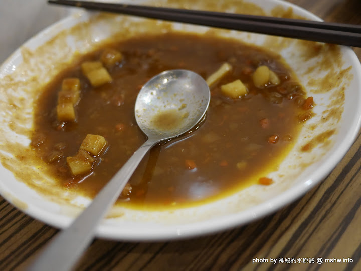 【食記】台中福田屋咖哩製造所黎明店@南屯 : 指鹿為馬?或許配料再調整會更好 DIY料理 區域 午餐 南屯區 台中市 咖哩 日式 晚餐 烏龍麵 豬排 飲食/食記/吃吃喝喝 麵食類 