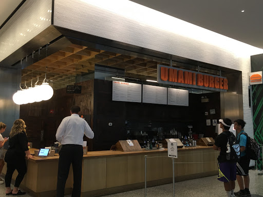 Hamburger Restaurant «Umami Burger Brookfield Place», reviews and photos, 225 Liberty St #247, New York, NY 10281, USA