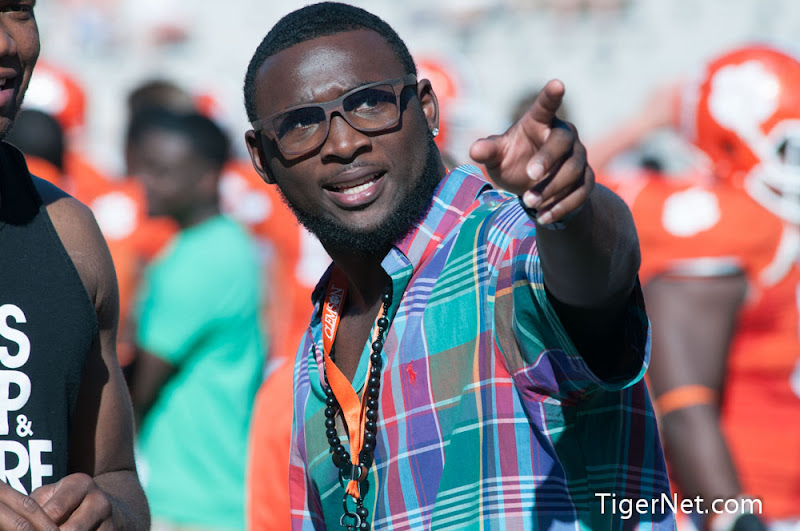 Orange and White Game Photos - 2013, Football, Jonathan Meeks, Orange and White