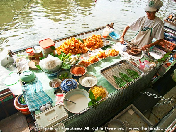 floating market bangkok