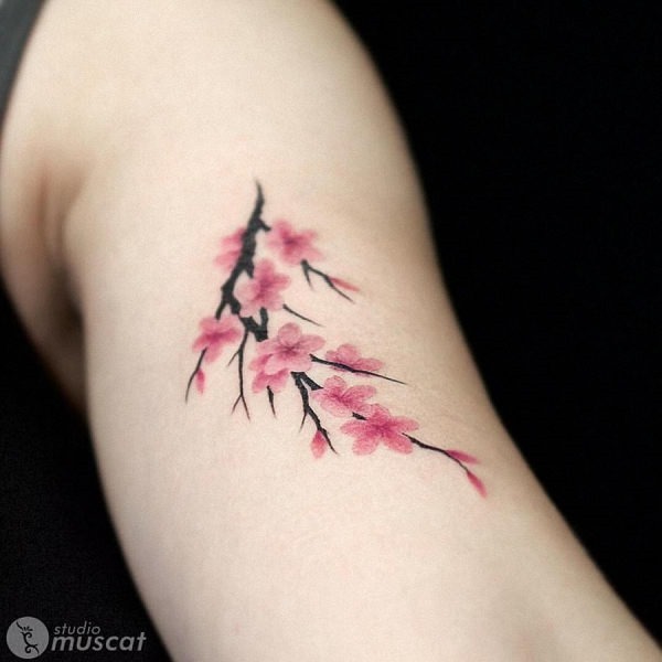 este_delicado_aquarela_flor_da_tatuagem_4