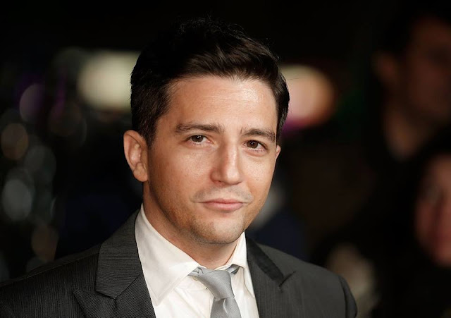 John Magaro Profile Pics Dp Images