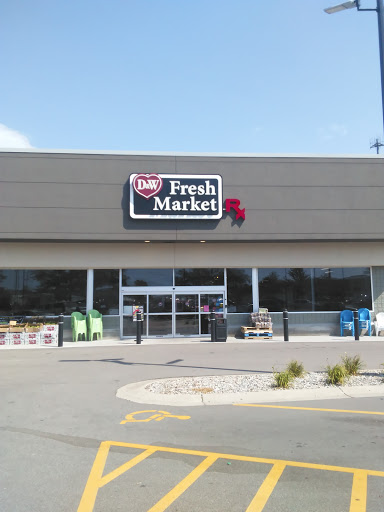 Grocery Store «D & W Fresh Markets», reviews and photos, 1116 Robbins Rd, Grand Haven, MI 49417, USA