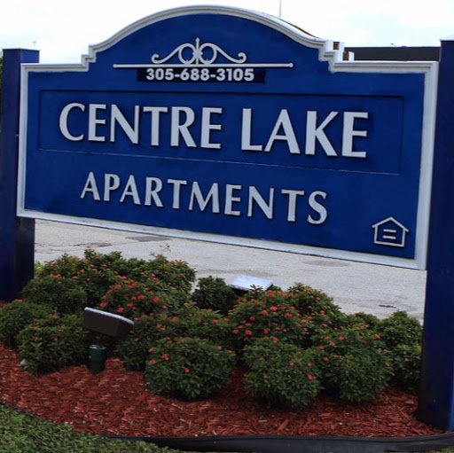 Centre Lake Apartments