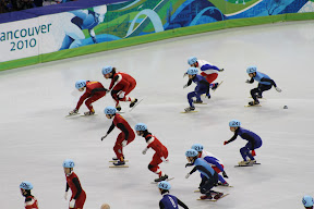 Transitions during the men's 5000m relay