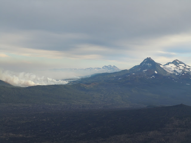 Pole Creek Fire from Mt Washington Summit