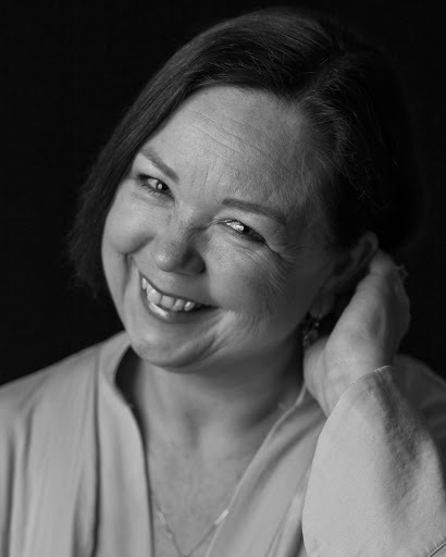 Sally Howard - Marriage Celebrant, Melbourne