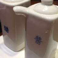 TJB Dim Sum & Tea 茶餐室(家樂福高雄鼎山店)