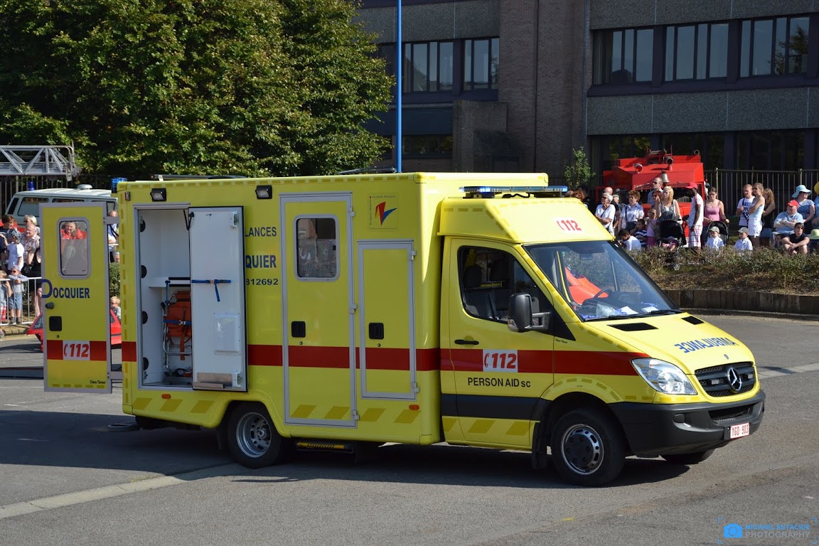 7 AMBULANCES CONTAINER POUR LA  PROVINCE DU BRABANT WALLON - Page 4 DSC_0174