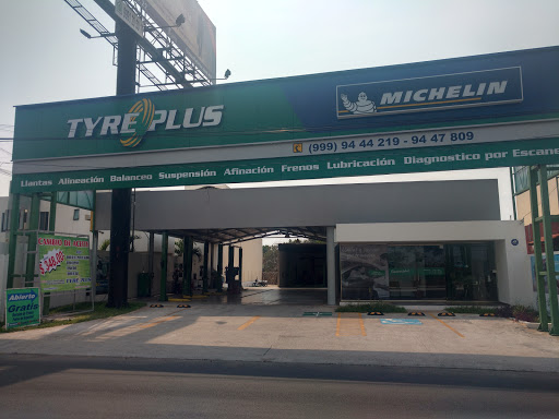 Tyre plus Michelin City Center, Avenida Andrés García Lavín 319, San Ramón Norte, Merida, YUC, México, Tienda de neumáticos | YUC