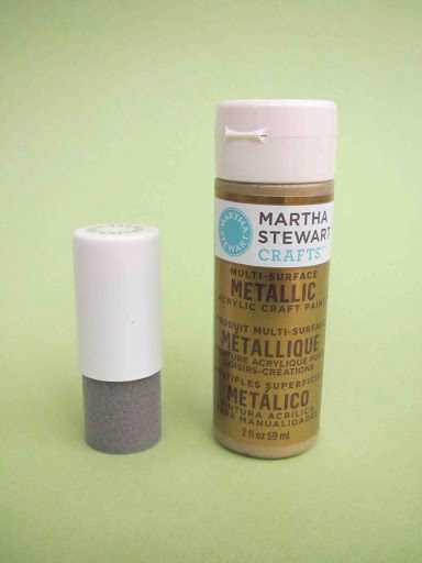 We painted the star base with the new Martha Stewart Crafts Metallic Paint using a Martha Stewart Crafts Foam Pouncer brush. We painted the star base with the new Martha Stewart Crafts Metallic Paint using a Martha Stewart Crafts Foam Pouncer brush.