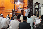 Sholat Idul Fitri di Masjid Agung Darussalam, Pj Bupati Bojonegoro : Momen Tumbuhkan Kepekaan Sosial