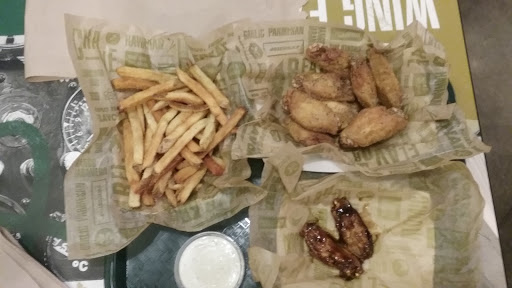 Chicken Wings Restaurant «Wingstop», reviews and photos, 1704 E Stone Dr, Kingsport, TN 37660, USA