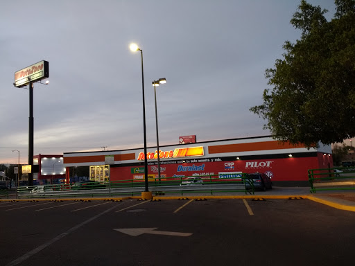 AutoZone Aguascalientes, Avenida Convención de 1914 Poniente, Gomez, 20020 Aguscaliente, Ags., México, Tienda de repuestos para carro | AGS