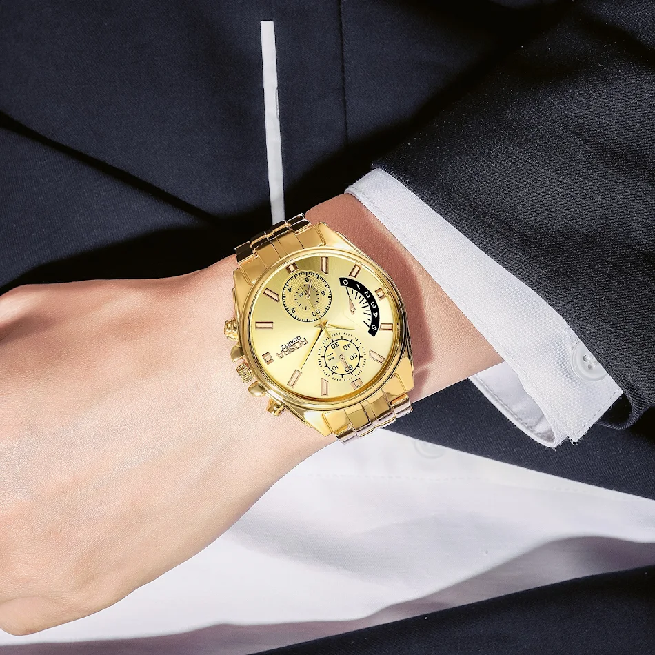 Nieuwe stijl fashion gouden quartz horloge van legering. Stijlvol design en nauwkeurige tijdmeting. De perfecte accessoire voor elke outfit.