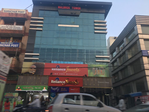 Reliance Jewels-Preet Vihar, Reliance Jewels UGF Space, C-51, in front of Metro Pillar Preet Vihar, DELHI, Delhi, 110092, India, Diamond_Jeweler, state DL