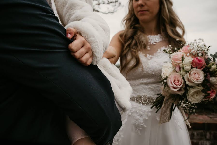 Wedding photographer Lauren Isla Tyler (laurenislatyler). Photo of 2 July 2019