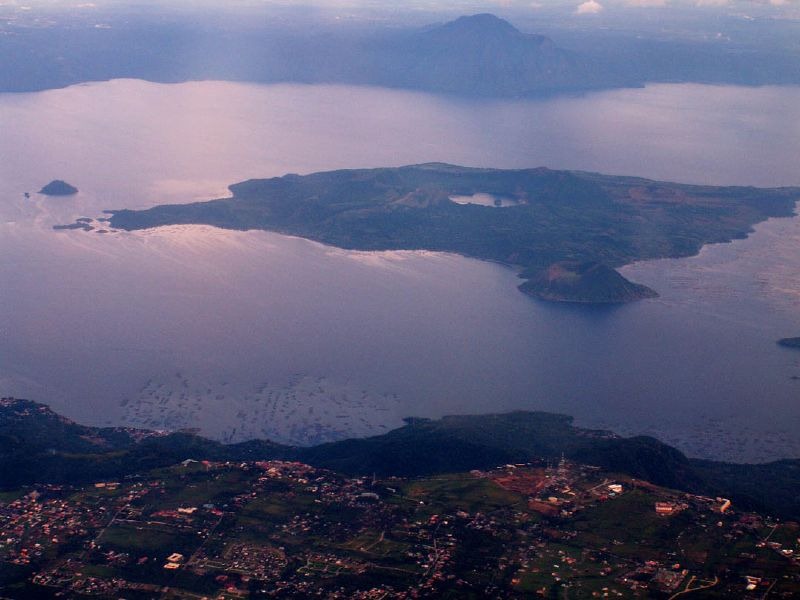 taal-lake-4