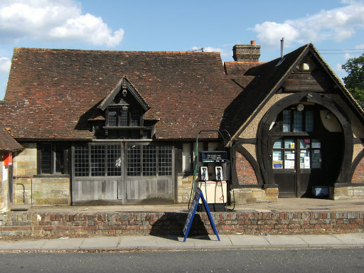 1005300134 Old village smithy, Penshurst