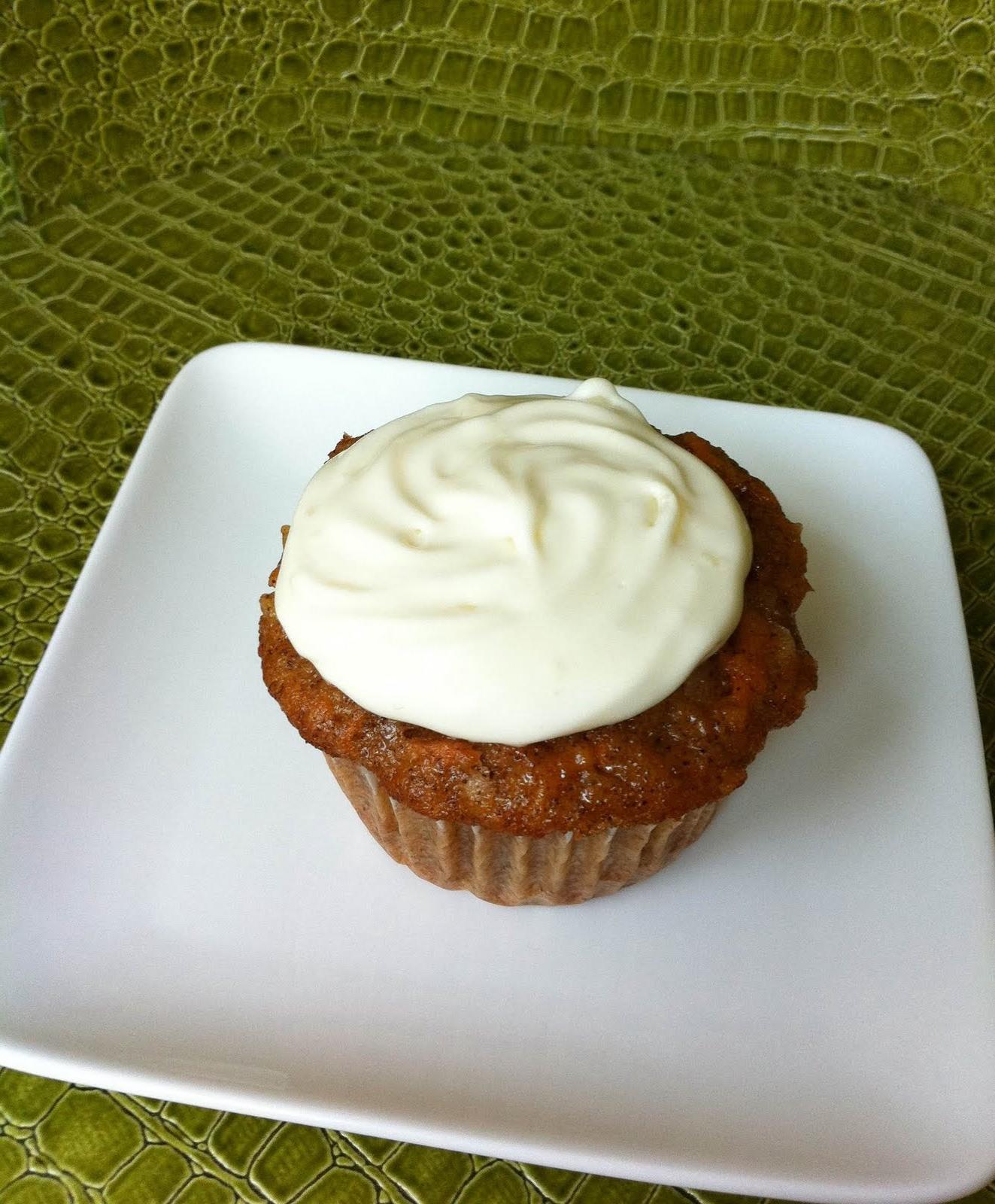 Tropical Carrot Cupcakes