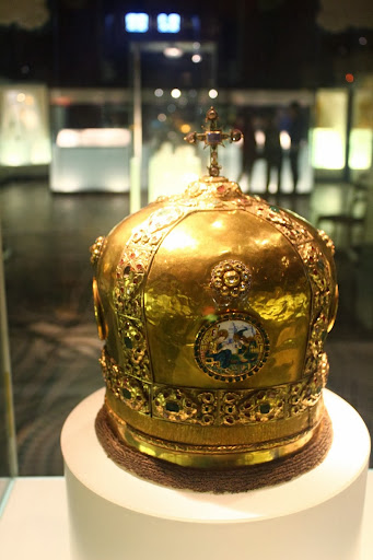 Moscow state historical museum gold exhibition