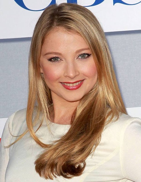 Elisabeth Harnois Profile Dp Pics