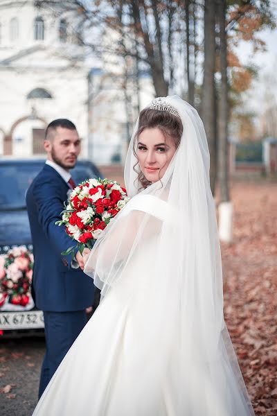 結婚式の写真家Yanina Sirenko (janinsirenko)。2019 3月8日の写真