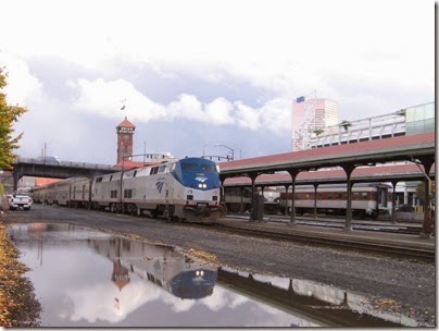 IMG_0117 Amtrak P42DC #124 at Union Station in Portland, Oregon on October 23, 2009