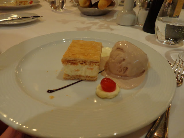 Юбилейный малютка-отчет: круиз на Costa Favolosa, апрель 2013