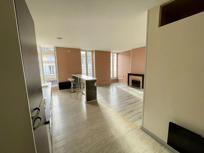 Vente maison 9 pièces 283 m² à Rochefort (17300), 415 960 €