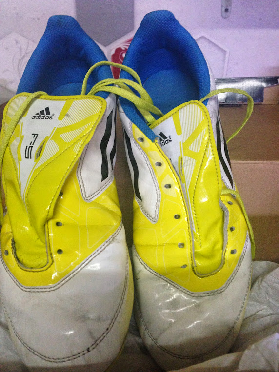 Adidas f5 trx fg and nike mercurial victory iv ag cần ra đi - 1