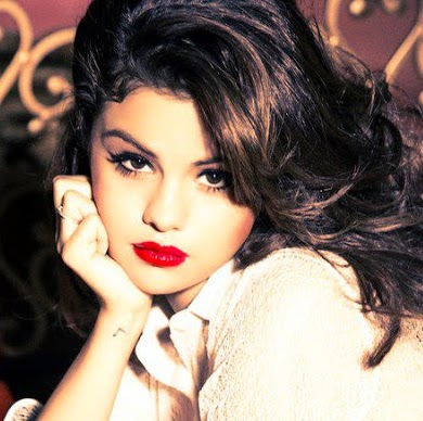 S Gomez Photo 20