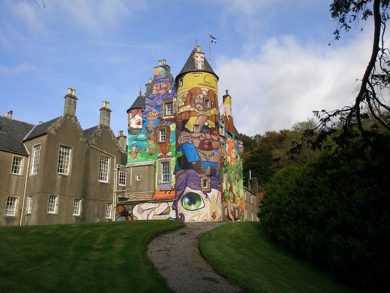 kelburn-castle-7