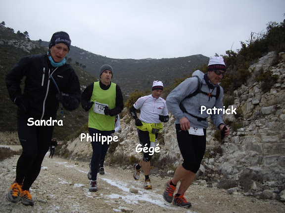 Blog de tontontraileurs : les TONTONTRAILERS, Mini trail du canton vert