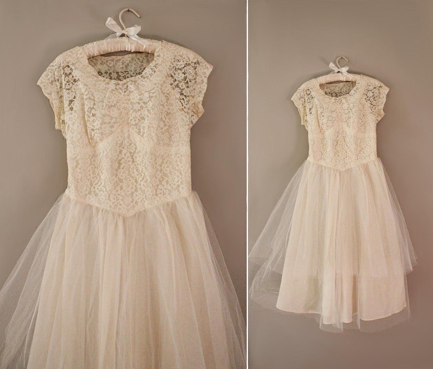 Vintage Wedding Dress   Tea