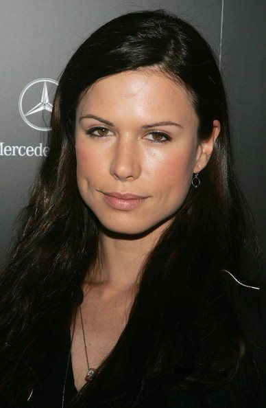 Rhona Mitra Profile Pics Dp Images