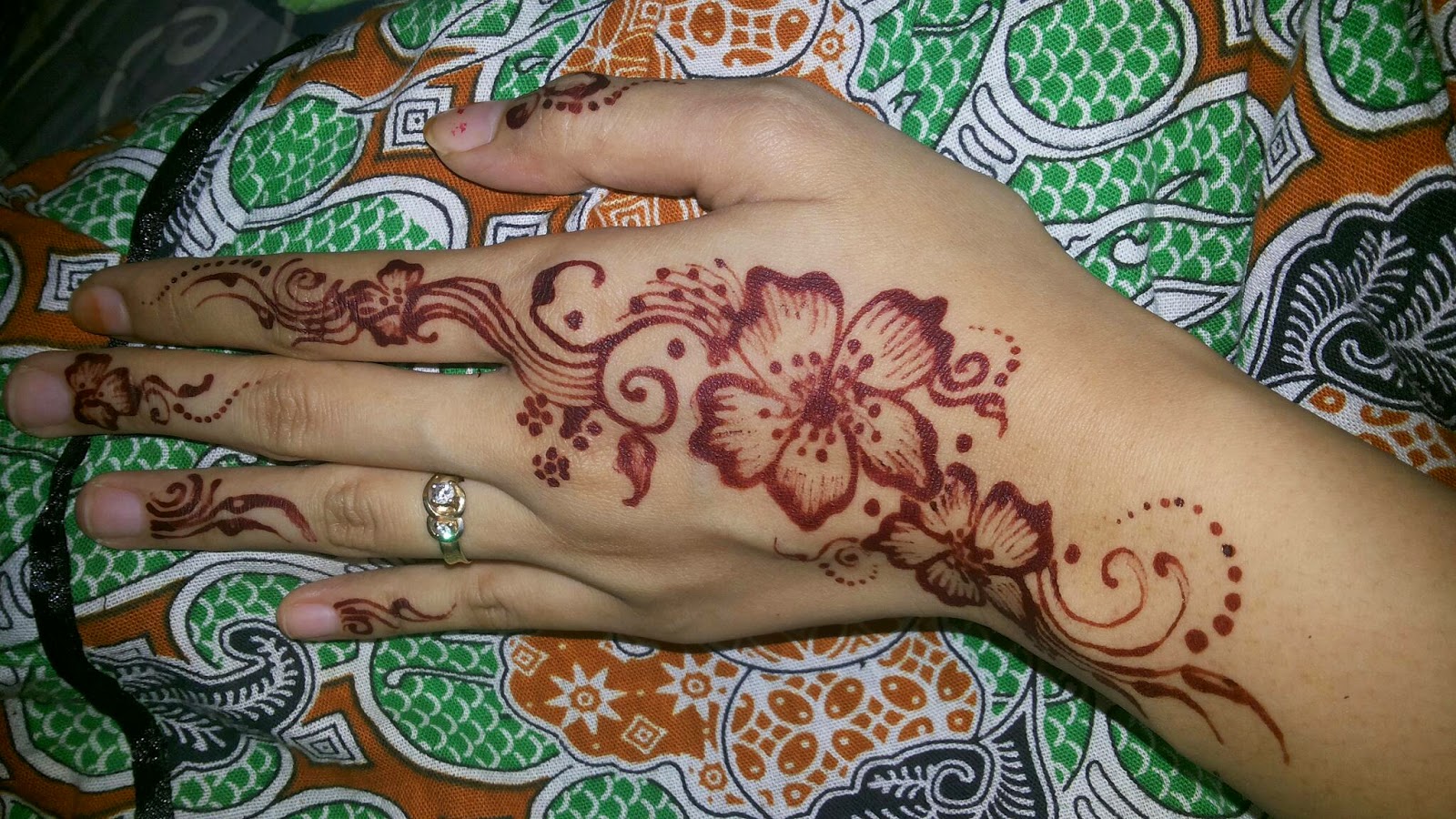  Gambar  Foto Inai Ukir Tangan Teknik Menggambar Henna  