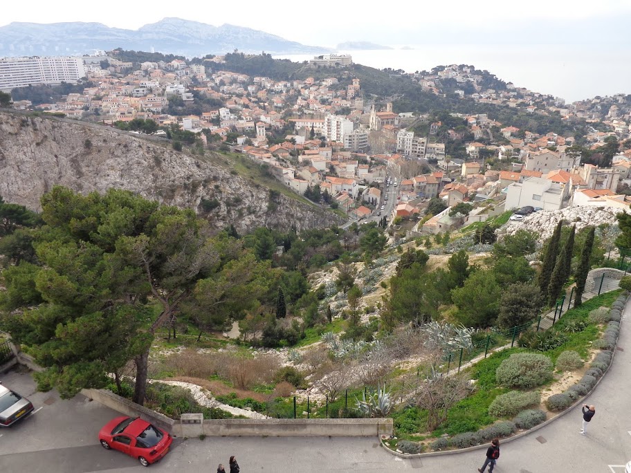 А включите-ка мне усилители качки! А подайте-ка белых пиджаков. Costa Paсifica февраль 13г