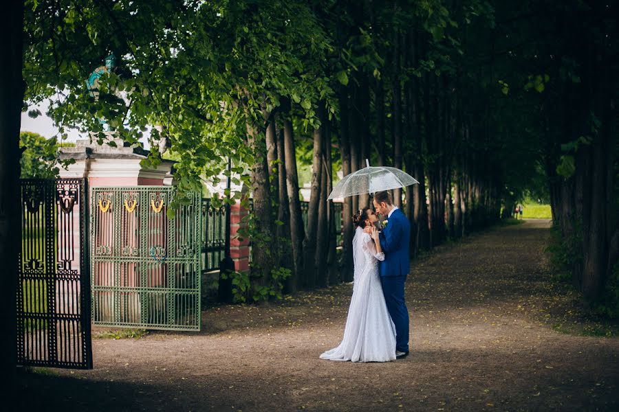 Fotógrafo de bodas Natalya Shestopalova (tiia). Foto del 7 de junio 2016