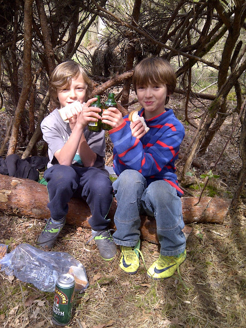 Tea time in the woods