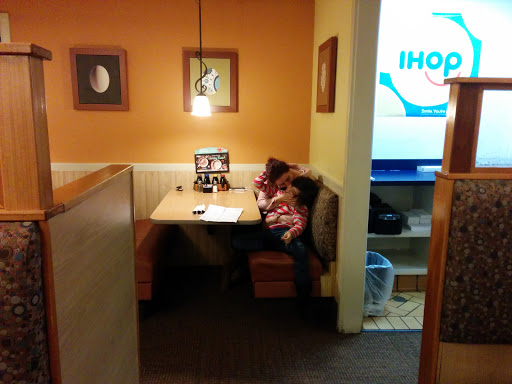 Restaurant «IHOP», reviews and photos, 1401 Fulton Rd, Santa Rosa, CA 95403, USA