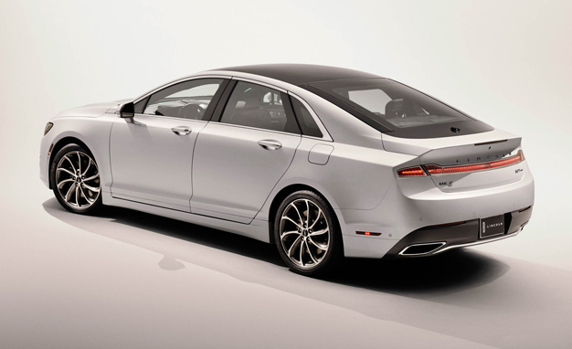 파일:Lincoln MKZ 2016 rear.jpg