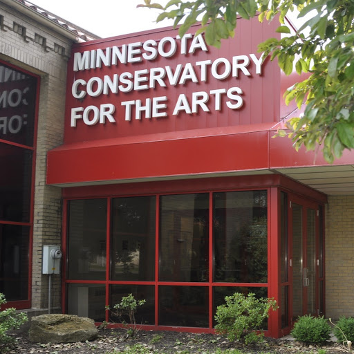 Valencia Arts Center logo