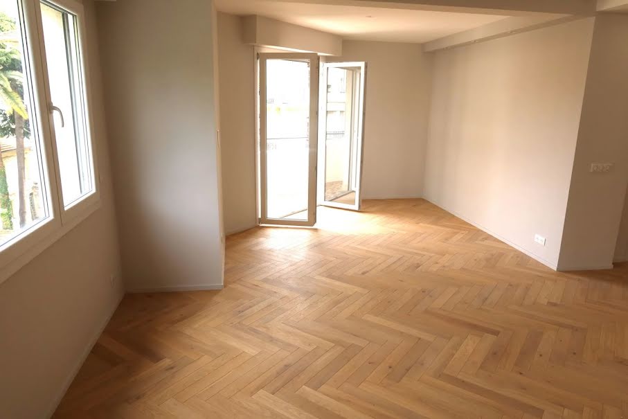 Vente appartement 2 pièces 54 m² à Nice (06000), 350 000 €