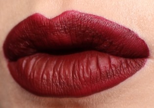 CarnivorousRetroMatteLiquidLipcolourMAC14