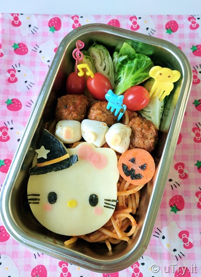 RECIPE: The Art of Bento Boxes: Hello Kitty Edition