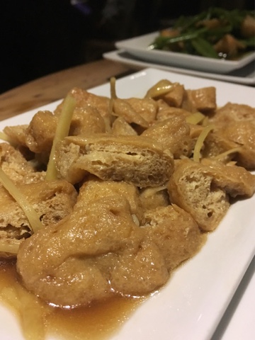 Giggling Squid, Berkhamsted - a review of the Berko branch of this Thai restaurant group.